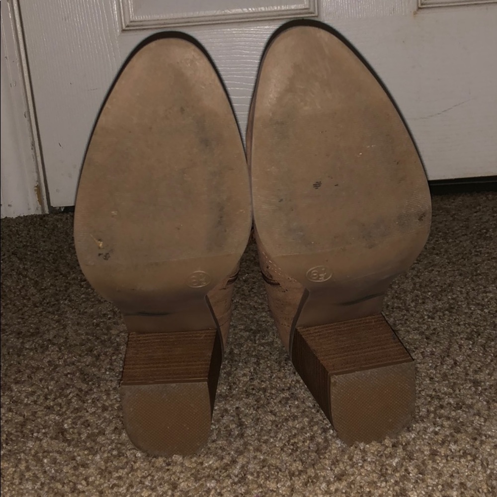 Side Zip Universal Thread Ankle Booties - image 3